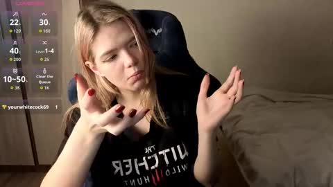 Logan and Katana online show from 10/30/25, 01:23