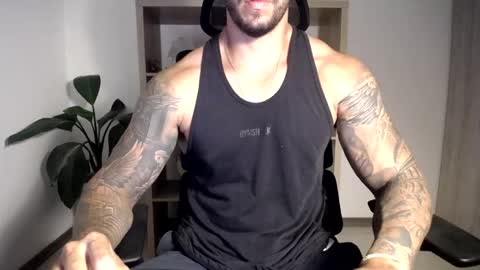 Logan Wolfp online show from 05/14/26, 12:39