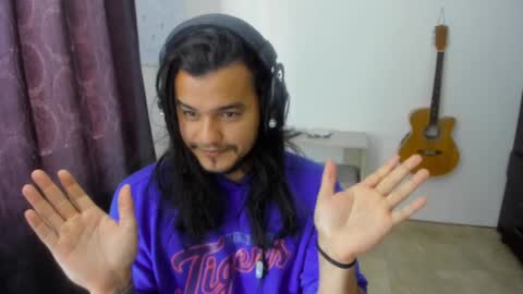 Logan online show from 02/01/25, 06:08