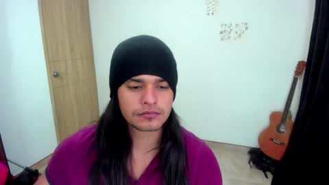 Snapshot of loganhot22 chatting on 02/04/26, 05:46 Logan online show from 02/04/26, 05:46