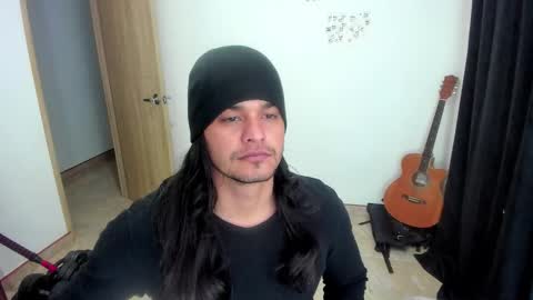 Snapshot of loganhot22 chatting on 02/12/26, 04:51 Logan online show from 02/12/26, 04:51