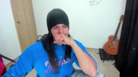 Snapshot of loganhot22 chatting on 02/13/26, 06:20 Logan online show from 02/13/26, 06:20