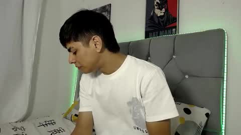 loganjhonson19 online show from 04/12/26, 02:05