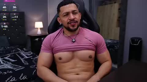 Snapshot of loganmartinx chatting on 06/29/26, 10:10 loganmartinx online show from 06/29/26, 10:10