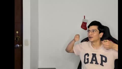 Logan online show from 12/12/24, 09:40