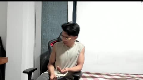 Logan online show from 09/09/25, 07:41