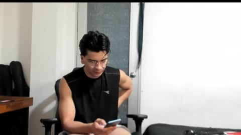 Logan online show from 09/10/25, 07:41