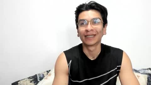 Logan online show from 11/28/25, 09:01