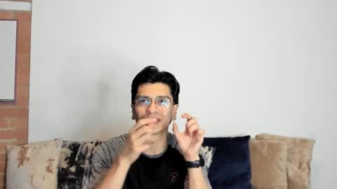 Logan online show from 02/11/26, 08:19