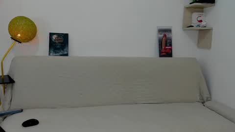 loganoficialx online show from 10/23/25, 10:47