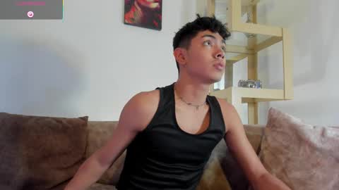 logantwink18 online show from 01/08/26, 11:18