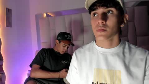 logantwink18 online show from 03/27/26, 02:28