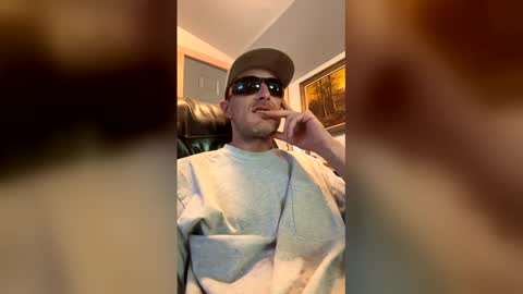Snapshot of loggerd chatting on 05/12/26, 02:08 Loggerd online show from 05/12/26, 02:08