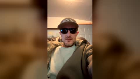 Snapshot of loggerd chatting on 05/19/26, 02:29 Loggerd online show from 05/19/26, 02:29