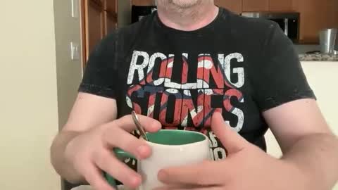 logical12345 online show from 10/26/25, 08:26