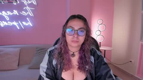 Loise online show from 05/18/26, 07:20