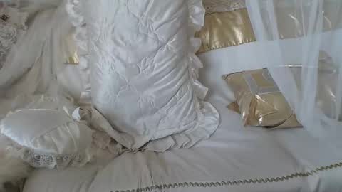 Lilu online show from 11/02/25, 06:16