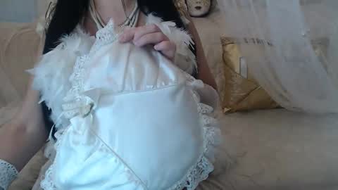 Lilu online show from 01/11/26, 07:24