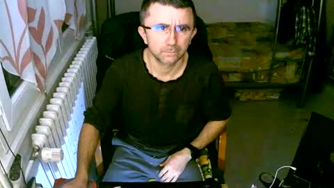 Snapshot of lokoum39 chatting on 02/05/25, 06:59 lokoum39 online show from 02/05/25, 06:59