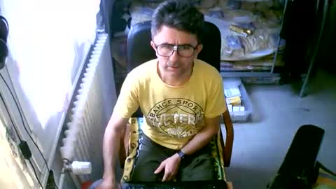 lokoum39 online show from 12/02/25, 09:58