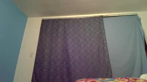 Snapshot of lola52990 chatting on 11/08/25, 06:24 Lola online show from 11/08/25, 06:24