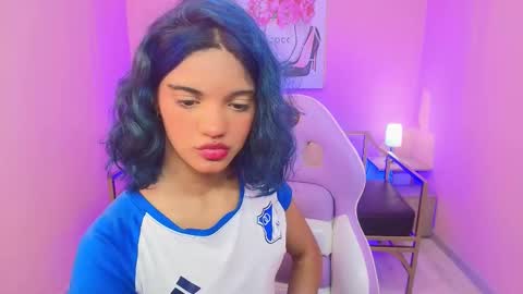              online show from 10/06/25, 02:36