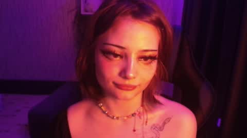 lola online show from 03/01/25, 04:33