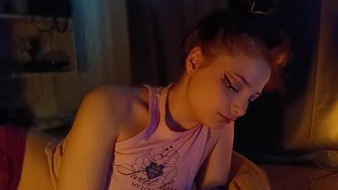 lola online show from 04/20/26, 08:39