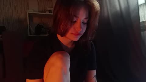 lola online show from 04/28/26, 07:24