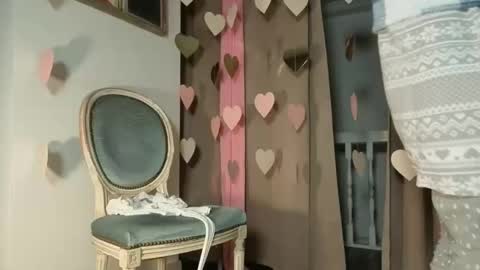 Snapshot of lola_belgium chatting on 02/16/26, 06:42 lola_belgium online show from 02/16/26, 06:42