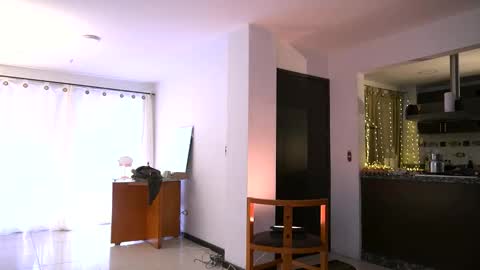 mara online show from 11/07/25, 07:47