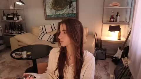 Lola online show from 07/05/26, 12:12