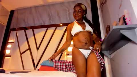 Lola online show from 03/11/26, 11:49