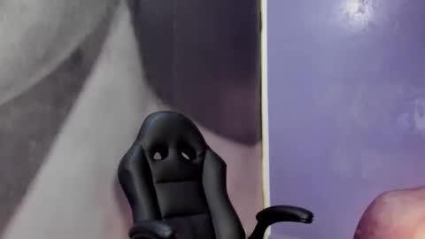 lola red online show from 03/05/25, 02:45