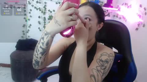 Lola  online show from 05/28/26, 02:14