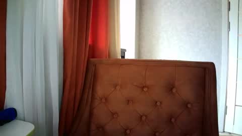 LolaaMint  online show from 03/22/26, 08:07