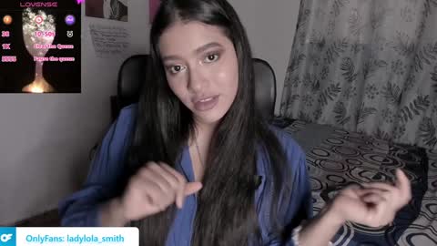 lolaasmith_21 online show from 01/09/25, 10:09