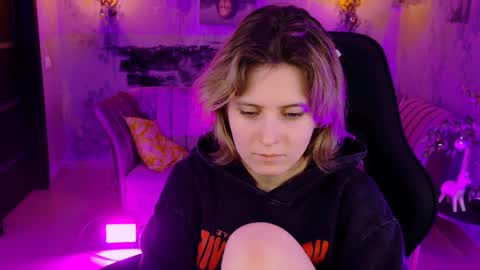 I consider myself the god Loki but life just calls me LOL  online show from 01/03/25, 11:14