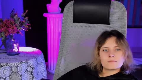 I consider myself the god Loki but life just calls me LOL  online show from 02/12/25, 10:56