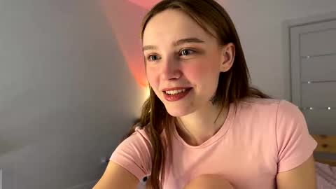 lolaatate online show from 03/19/26, 10:08