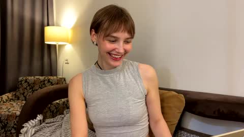 Snapshot of lolaatatee chatting on 05/31/26, 06:53 lolaatatee online show from 05/31/26, 06:53