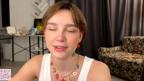 Snapshot of lolaatatee chatting on 06/07/26, 06:22 lolaatatee online show from 06/07/26, 06:22