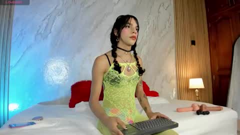 LolaBby1 online show from 03/10/26, 08:58