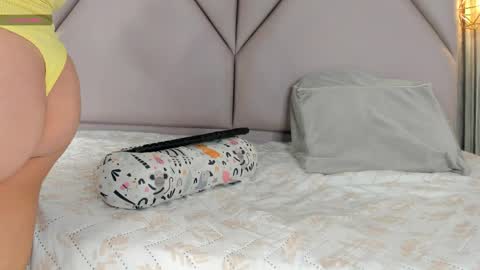 lolabunnysc online show from 04/04/26, 12:24