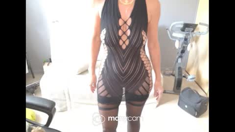 z1cpl38 online show from 10/04/25, 12:14