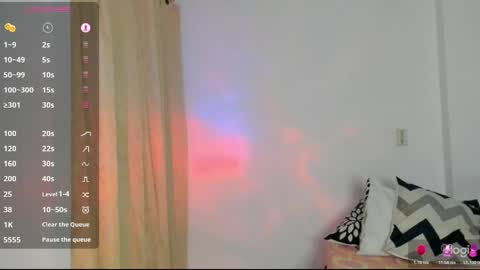 Lola  help me get to 100 thumbs online show from 05/08/26, 03:23