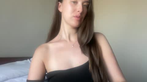 Snapshot of loladom chatting on 02/11/26, 09:14 Frt Pr1ncess online show from 02/11/26, 09:14