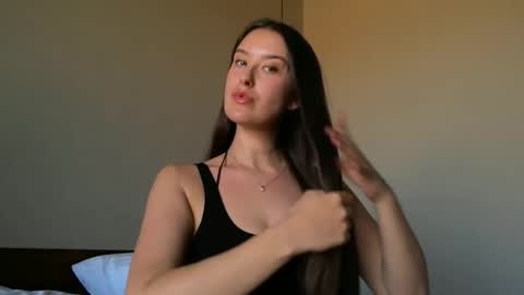 Snapshot of loladom chatting on 02/12/26, 10:10 Frt Pr1ncess online show from 02/12/26, 10:10