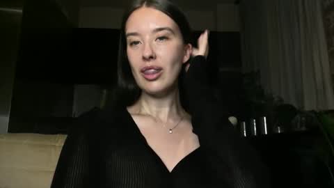 Snapshot of loladom chatting on 02/20/26, 06:48 Frt Pr1ncess online show from 02/20/26, 06:48