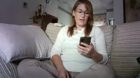 LOLA HUESO y ERIC online show from 11/05/25, 09:20